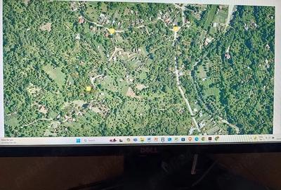 Teren de 1070 mp, în Bradu - 4