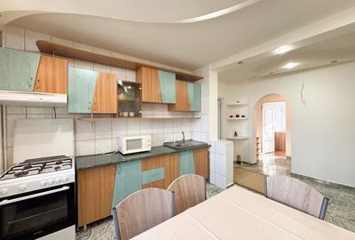 Apartament cu 3 camere decomandat, mobilat în Decebal - 6