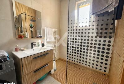 Casă cu 3 camere în Ronaț