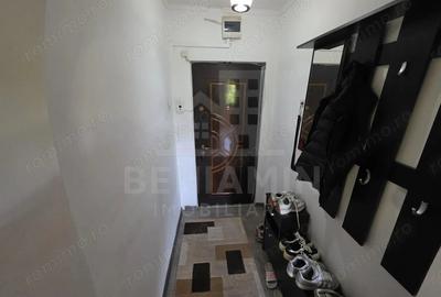 Apartament cu 2 camere semidecomandat în Craiovița Nouă - 3