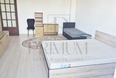 Garsonieră decomandată în Soarelui