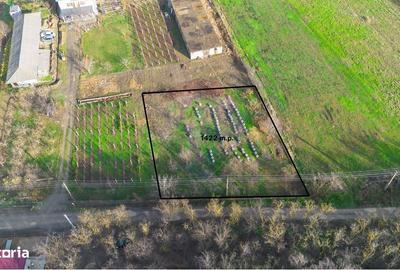 Teren de 1422 mp, în Popricani - 5