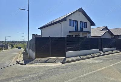 Casă cu Teren 210 Mp în Valu lui Traian - 6