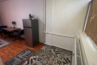 Garsonieră decomandată, mobilată în Podul de Piatră - 4