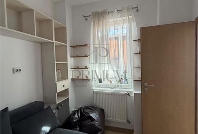 Apartament cu 2 camere semidecomandat în Fratelia