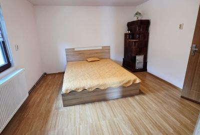Casă cu 6 camere cu Teren 557 Mp în Berceni - 2
