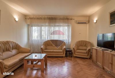 Apartament cu 3 camere în Vatra Luminoasă