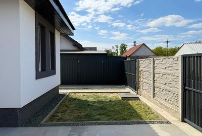 Duplex cu 4 camere cu Canalizare în Parța - 8