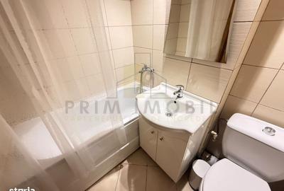 Apartament cu 2 camere decomandat în Hala Centrală