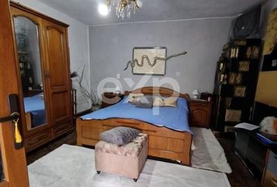 Casă cu 4 camere cu Teren 1600 Mp în Sălcioara - 5