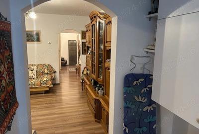 Apartament etaj 1 , cu 3 Camere de Vanzare, Zona Calea Aradului - 1