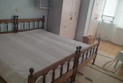 Apartament cu 3 camere semidecomandat în Obcini - 2