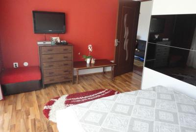 Apartament cu 3 camere decomandat în Florești - 7