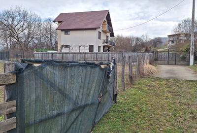 Teren Construcții intravilan de 650 mp, în Central - 3