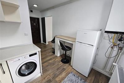 Garsonieră decomandată, mobilată în Astra - 12