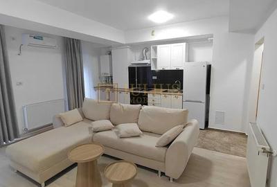 Apartament cu 3 camere semidecomandat, mobilat în Girocului