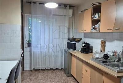 Apartament cu 4 camere decomandat, mobilat în Aradului - 6