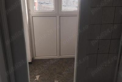 Apartament cu 3 camere semidecomandat în Alexandriei - 6