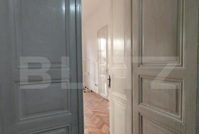 Cladire 3 camere, etaj intermediar, fatada platita, Piata Ma - 3