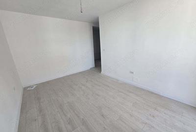 Decomandat. Terasa. Finisat la cheie. - 8