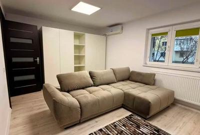Apartament cu 2 camere decomandat, mobilat în Aviației