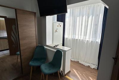 Garsonieră decomandată în Tractorul - 2