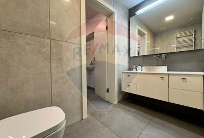 Apartament cu 5 camere, mobilat în Aviatorilor