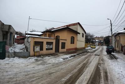 Casă cu 4 camere cu Teren 210 Mp în Central - 8