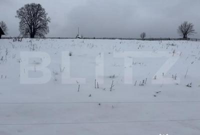 Teren de 2000 mp, în Central