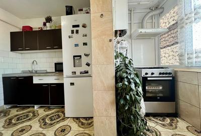 Apartament cu 3 camere decomandat, mobilat în Central - 16