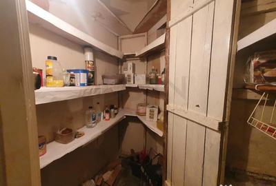 Apartament cu 3 camere semidecomandat în Romană - 1