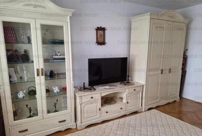 Apartament cu 2 camere decomandat în Centrul Civic