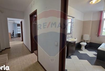 Apartament cu 3 camere în Vitrometan - 3