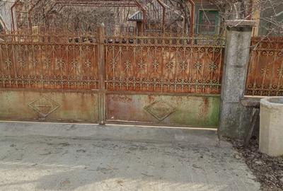 Casă cu 4 camere în Central - 3