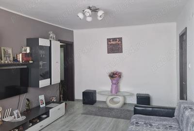 Apartament semi-decomandat 3 camere. - 4
