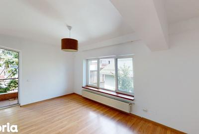 Casă cu 7 camere cu Canalizare în Giurgiului - 17