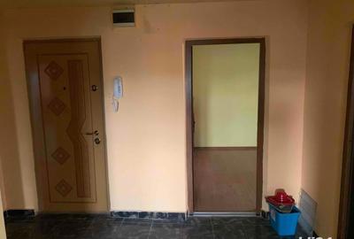 Apartament cu 3 camere decomandat în Mircea-Vodă - 5