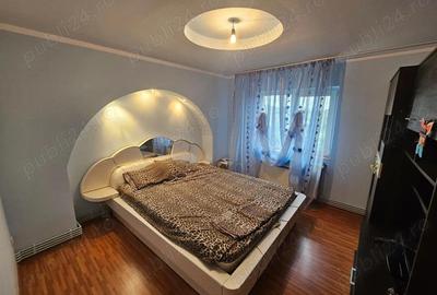 Apartament cu 2 camere semidecomandat în Central - 1