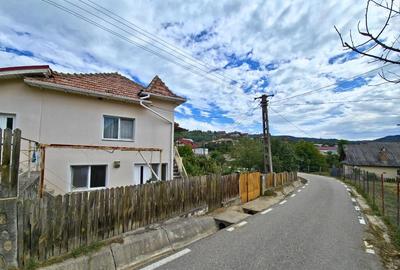 CASA IN BERISLAVESTI - LA 8 KM DE CALIMANESTI - 4