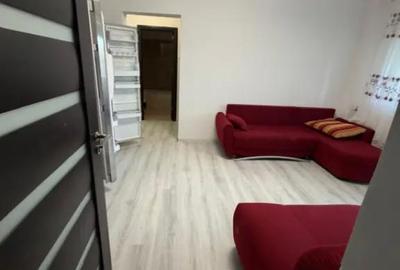 Apartament cu 3 camere semidecomandat în Central - 11
