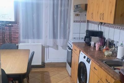 Apartament cu 2 camere decomandat în Central - 3