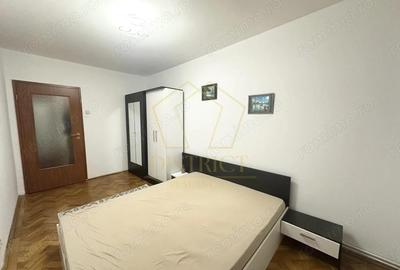 Apartament cu 3 camere semidecomandat în Dacia