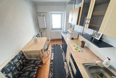 Apartament cu 2 camere decomandat, mobilat în Poarta 6 - 5