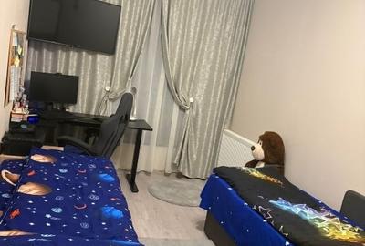 Apartament cu 3 camere decomandat în Giroc - 2
