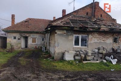 Teren Construcții intravilan de 878 mp, în Ronaț - 4