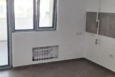 Apartament cu 3 camere decomandat în Central - 2