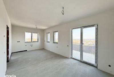 Casă cu 4 camere cu Teren 300 Mp în Central - 2