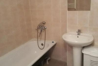 Garsonieră decomandată în Complex Studențesc - 2