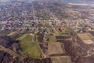 Teren intravilan in ?iria pe deal - 2