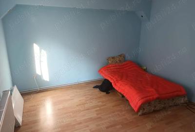 Casă cu 4 camere cu Teren 1040 Mp în Mărăcineni - 4